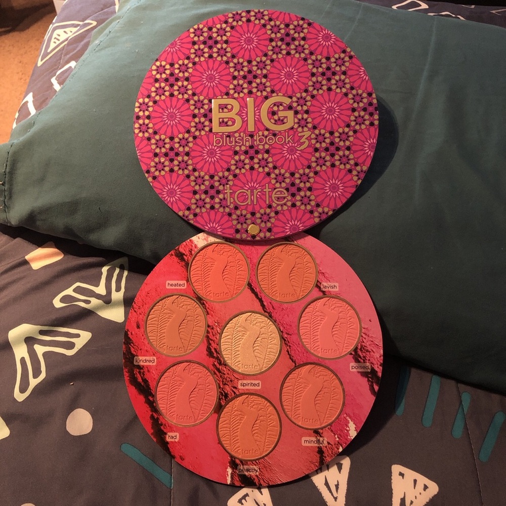 Tarte Big Blush Book